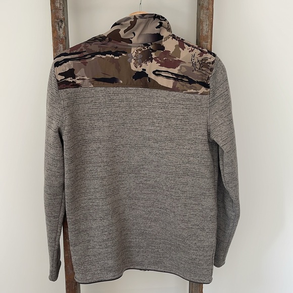 Under Armour UA Specialist 2.0 Barren Camo Gray Zip Up Jacket - Picture 5 of 8